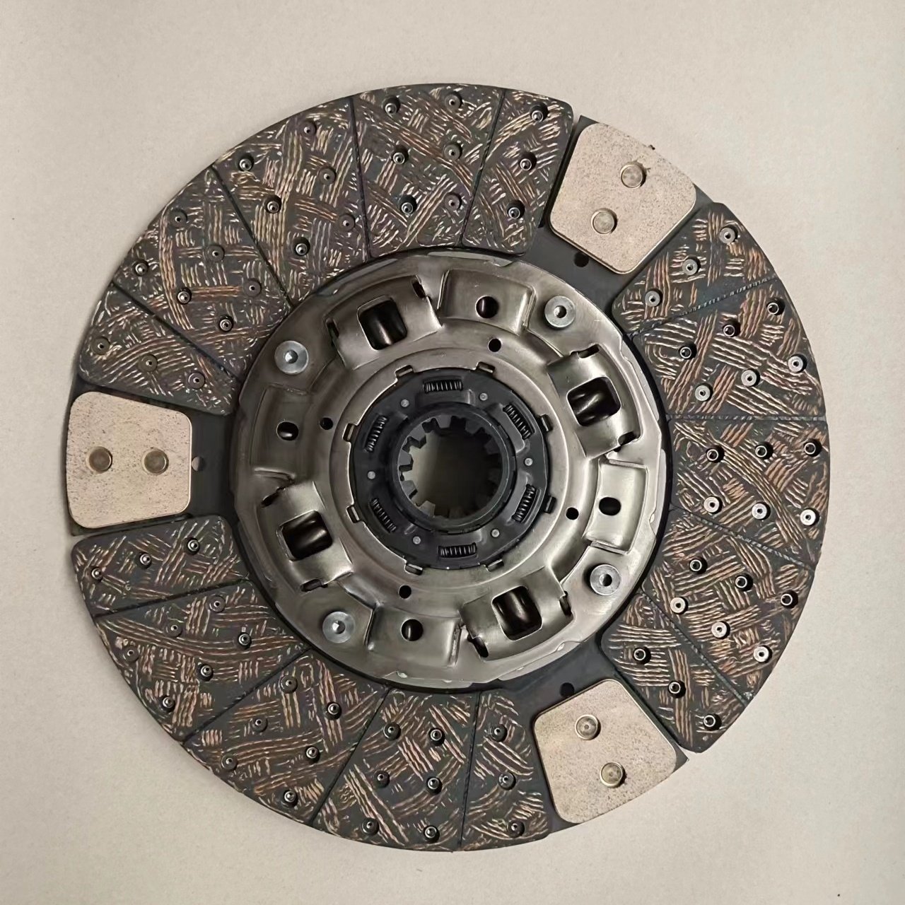 Wholesale430mm Clutch Disc Truck Parts Clutch Cover Clutch Pressure Plate